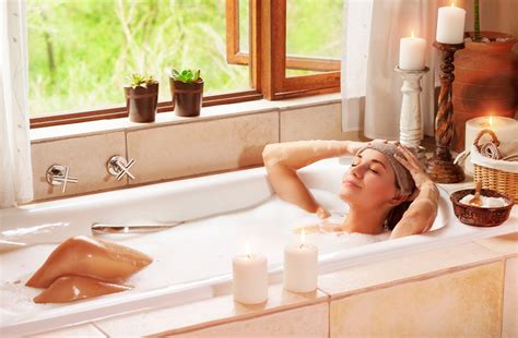 A Hot Bath Reduces Inflammation The Same Way Exercise Does •