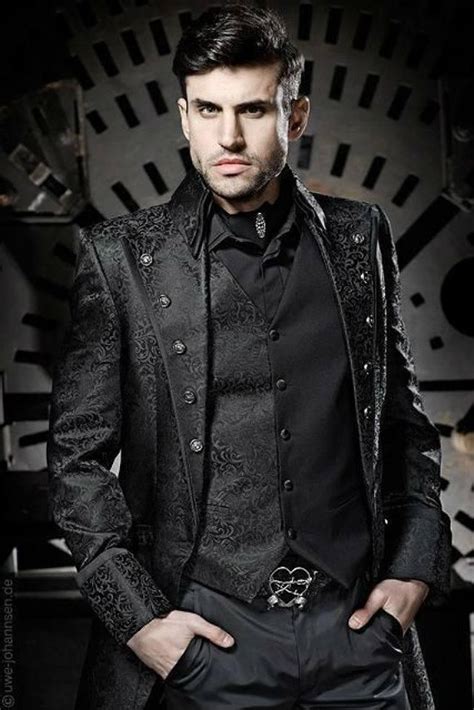 8 Awesome Examples Of Steampunk Outfits For Guys Victorian Steampunk