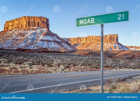 Moab 21 Miles Road Sign Near Casttle Valley In Utah Stock Photo Image