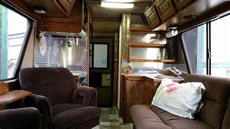 Old Chinook Rv Remodeled More Camper Trailers Camper Van Campers