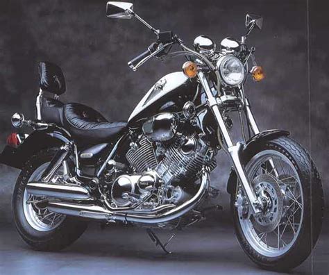 Claimed horsepower was 60.75 hp (45.3 kw) @ 5600 rpm. Yamaha XV 1100 Virago Special