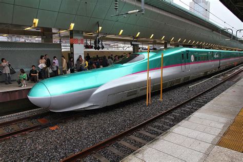 Traveling Beyond 200 Mph On Worlds Fastest Trains Digital Trends