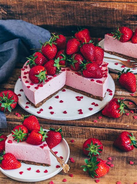 Erdbeer-Käsekuchen vegan ohne Backen Bianca Zapatka