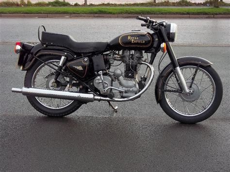 Bajaj pulsar 200 ns 2017. 2006 (55) Royal Enfield Bullet 350 Classic