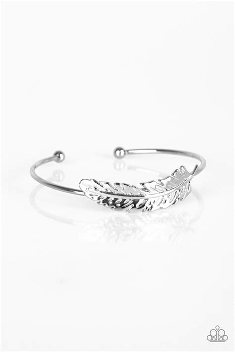 Paparazzi How Do You Like This Feather Silver Bracelet Feather Cuff
