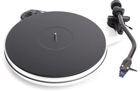 The Pro Ject Rpm 3 Carbon Turntable