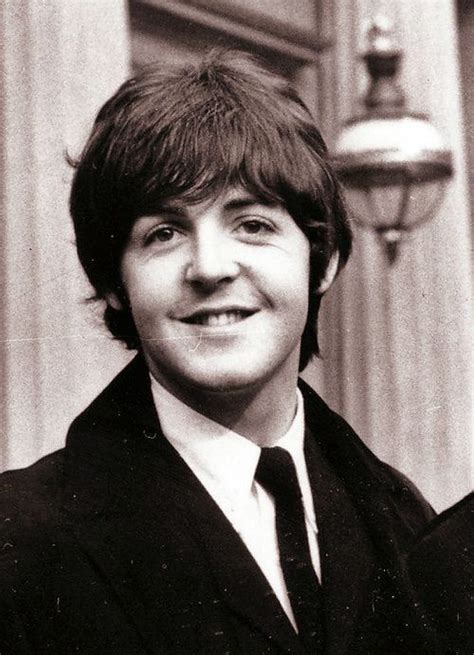 Pin By Whinersmusic On Beatles Paul Mccartney Beatles Paul Mccartney