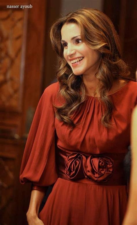 Queen Rania Of Jordan♔♛ Rainha Rania Vestidos Rainha Rania Da Jordânia