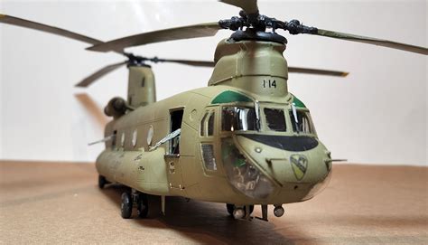 Chinook Hc1ch 47d Plastic Model Helicopter Kit 148 Scale