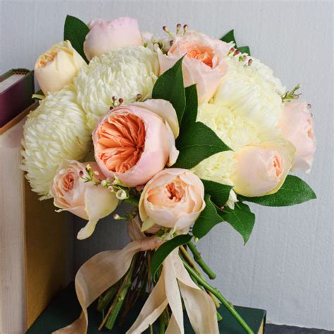 Peach Garden Rose Bridal Bouquet — Flower Moxie
