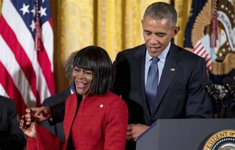 Dans la petite ville de jackson, mississippi, durant les années 60, trois femmes que tout devait opposer vont nouer une incroyable amitié. L'actrice et icône afro-américaine Cicely Tyson est ...