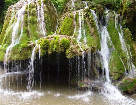 Stiri interne • acum 9 minute. Cascada Bigar, superb paysage