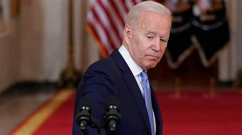 Video Biden Repeatedly Walked Away From Reporters Questions During