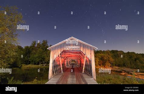 Watson Mill Covered Bridge Hi Res Stock Photography And Images Alamy