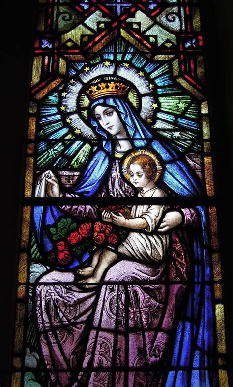 Virgin Mary And Infant Jesus Stained Glass Window At Sacre Flickr