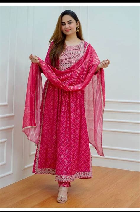 Women Naira Cut Embroided Kurti Pant With Dupatta Set Pink Suits Kurta And Kurti Sets Indian