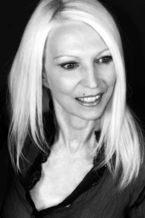 Ask us a question about this album. Patty Pravo | Album musicali, Musica, Immagini
