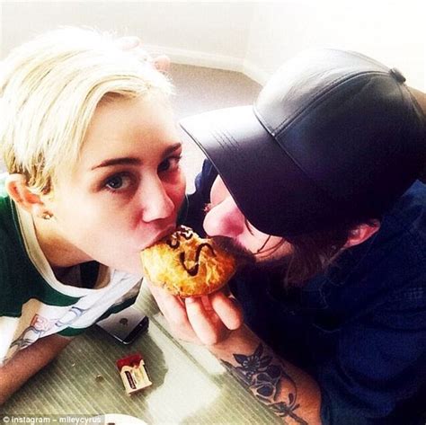 Miley Cyruss Bestie Shares Snap Of Her Naked From The