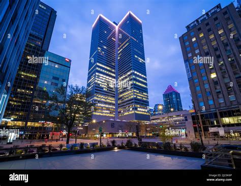 Place Ville Marie Is The Most Recognized Building In Montreal Its Rotating Light Illuminates