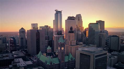 Minneapolis At Sunset Photograph By Gian Lorenzo Ferretti