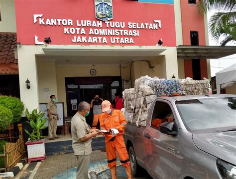Bank Sampah Inovasi Kelurahan Tugu Selatan Kurangi Limbah Plastik Indonesia Parlemen