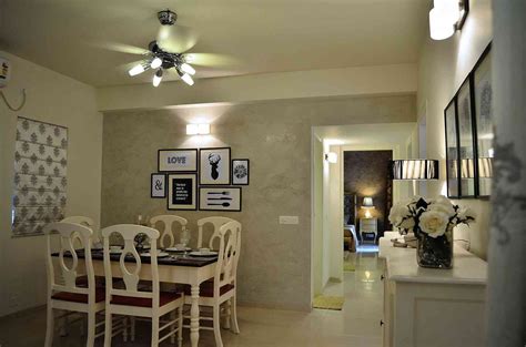 Grey cream dining room half painted walls. Cream dining room (With images) | Dining room design ...