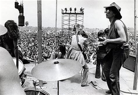 Photojournalism 1970 Kickapoo Creek Rock Concert By Paul Sequeira Syndic