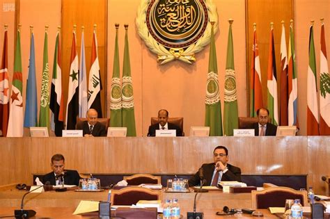 وزراء الخارجية العرب يدعون إلى توحيد الجهود العربية والدولية لمواجهة آفة الإرهاب وحل أزمات