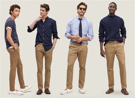 What To Wear With Chinos A Guy S Style Guide Chinos Men Outfit Chino Pants Men Pants Outfit Men