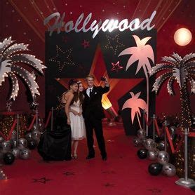 Create a must attend event with our hollywood & red carpet party supplies and decorations. The Hottest Prom Themes for 2012 | Голливуд, Оскар, Декорации