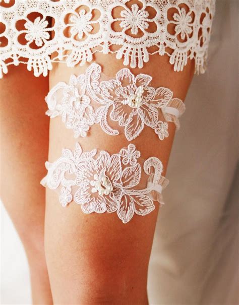 wedding garter set bridal garter belt keepsake garter toss garter included antique white