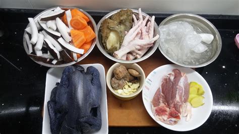 Search for text in self post contents. 姊妹食譜交換。週記: 椰子鮑魚煲烏雞湯