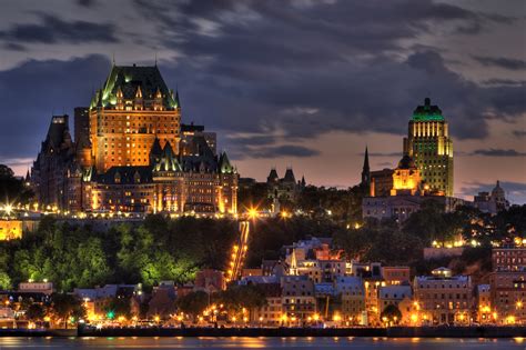 Cityscape Inside The Heart Of Old Quebec Skyrisecities