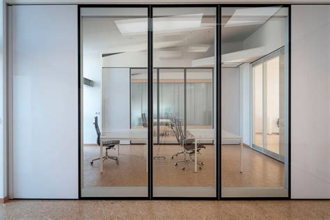 Glass Partitions Dividers