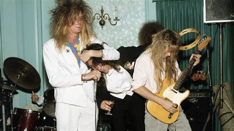 See Sebastian Bach Zakk Wylde Jam On Led Zeppelin At 1987 Wedding