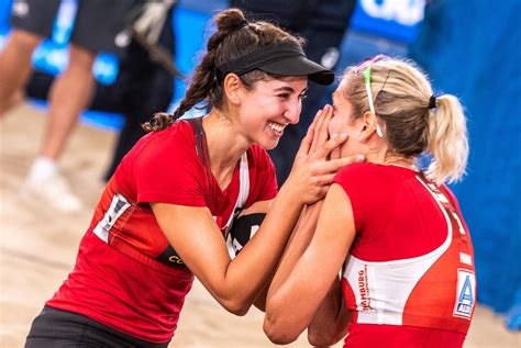 Canadian Beach Volleyball Pair Win Womens World Title And Tokyo Place