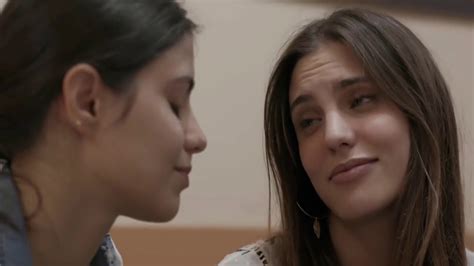 Juliantina Lesbian Romance Macarena Achaga And Bárbara López Youtube