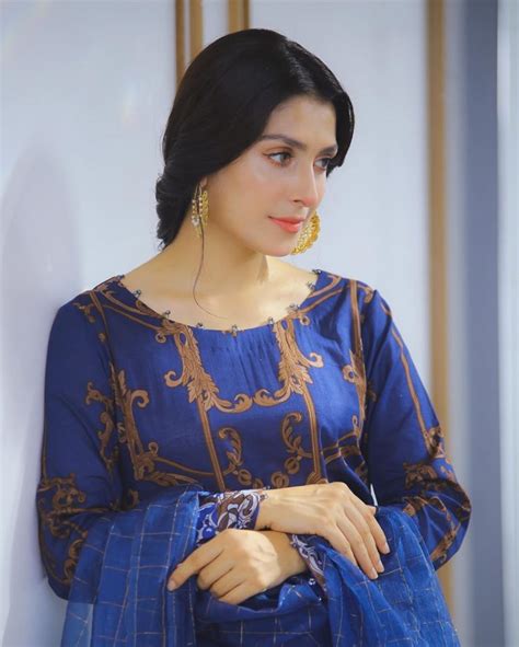 Ayeza Khan Beautiful Pictures From Her Recent Photo Shoots Reviewitpk