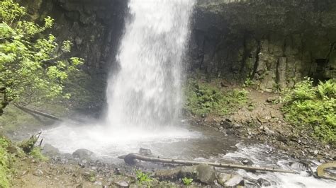 The Incredible Upper Latourell Falls Columbia River Gorge Oregon 4k