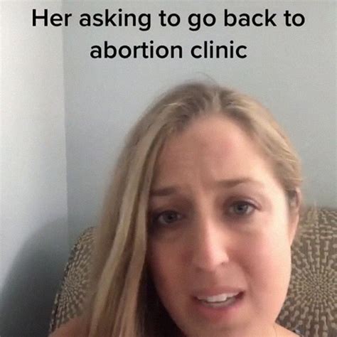 Mom Shares How She Reacted To Her Teen Daughter’s Pregnancy And People Are Praising Her