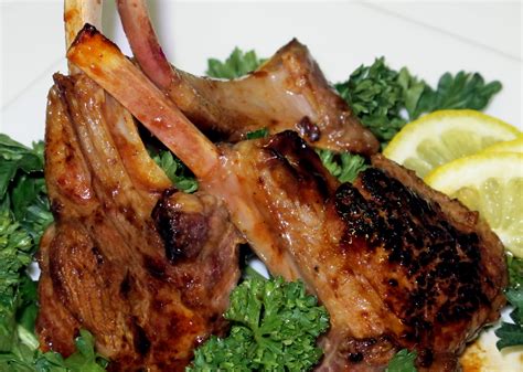 Lamb shoulder chops are so juicy and flavorful, plus they're super easy to prepare. Bone Suckin' Sauce Recipes - Bone Suckin'® Lamb Chops Recipe