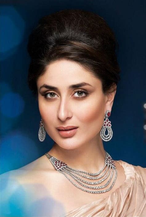 Kareena Kapoors Malabar Jewellery Ad Jewelry Ads Kareena Kapoor Beautiful Jewelry