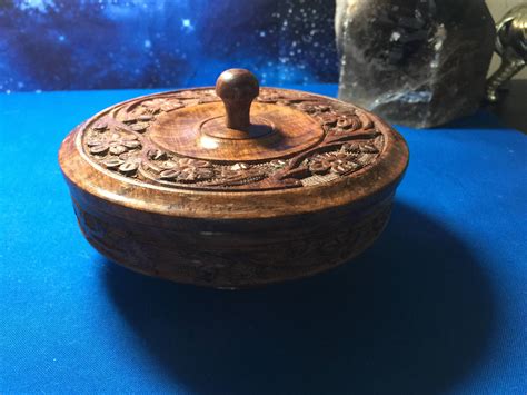 Hand Carved Solid Wood Round Trinket Box With Flower Carvings