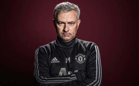 José mário dos santos mourinho félix, goih, is a portuguese professional football manager and former player who is the current head coach of. Pin en スポーツ