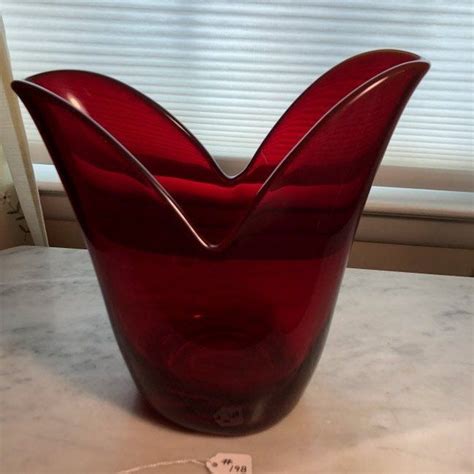 Vintage Large Red Art Glass Heavy Vase 95l X 85h 0208 On Nov