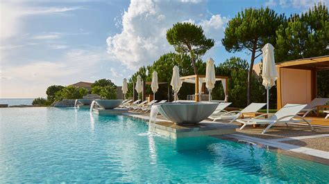The westin resort, costa navarino, in trifylia. Costa Navarino: Πουλάει διαμερίσματα 120 τ.μ σε τιμή ...