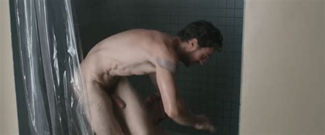 Omg He S Naked Aaron Taylor Johnson Goes Full Frontal In A Million