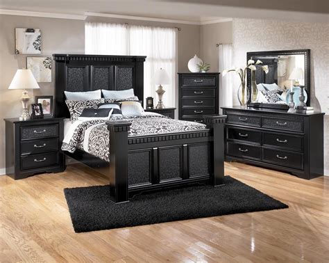 Cavallino Cavallino King Complete Bedroom By Signature Design By Ashley