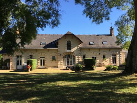 Chateau Vary - Loire Valley Cottages - Jarzé Villages, France - Best