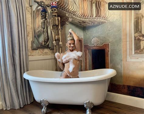 Kerry Katona Poses For A Sultry Steamy Photoshoot In The Bath For Her Onlyfans Account Aznude